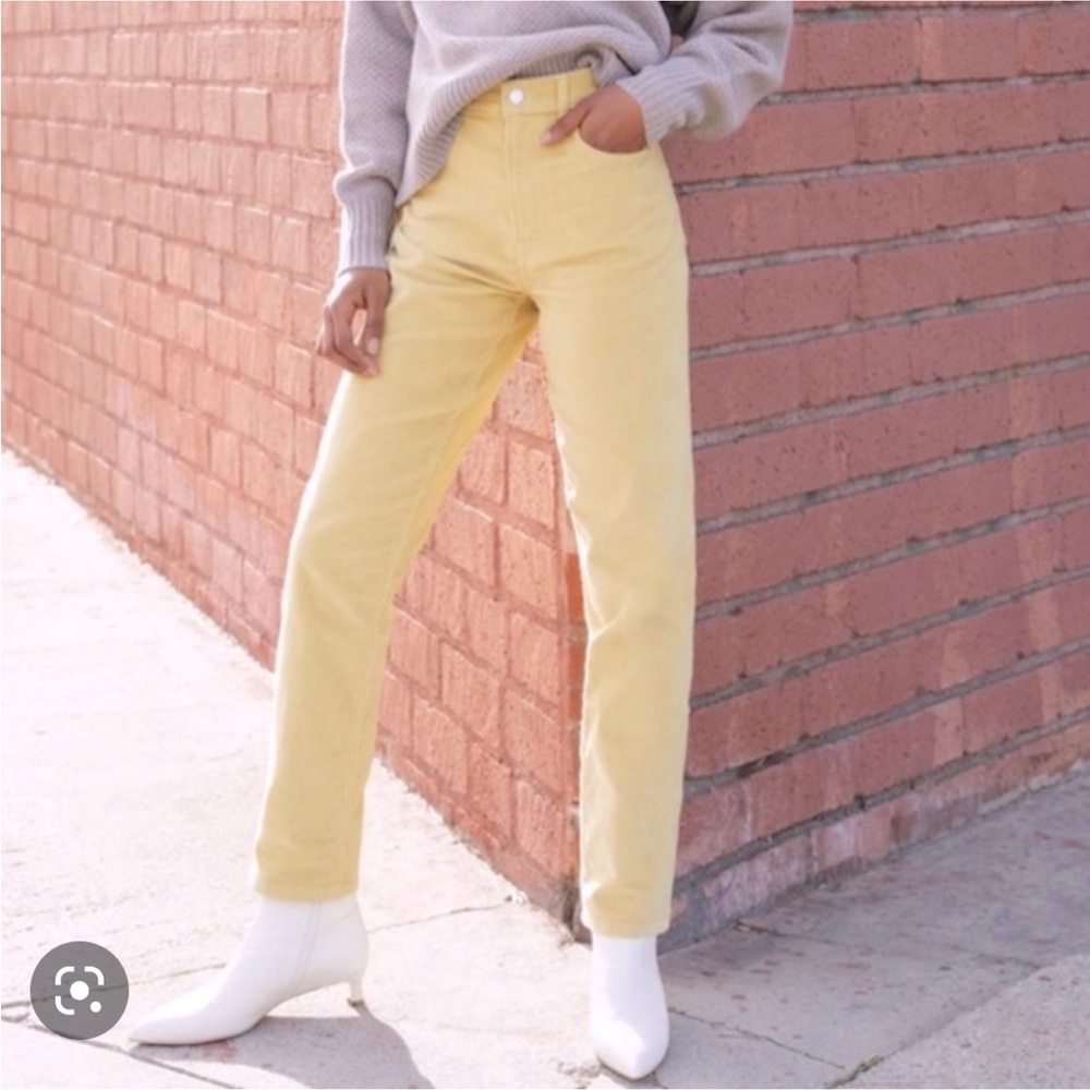 Everlane Baby Cord Cheeky Pants Yellow size 29